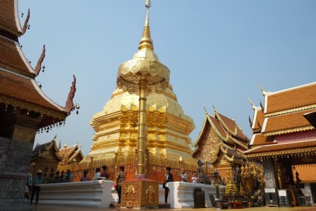 Wat Phra That Doi Suthep von aussen